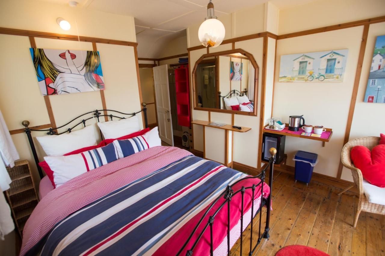 Heatherbell Cottage Guest Accommodation เวสต์เบย์ ภายนอก รูปภาพ